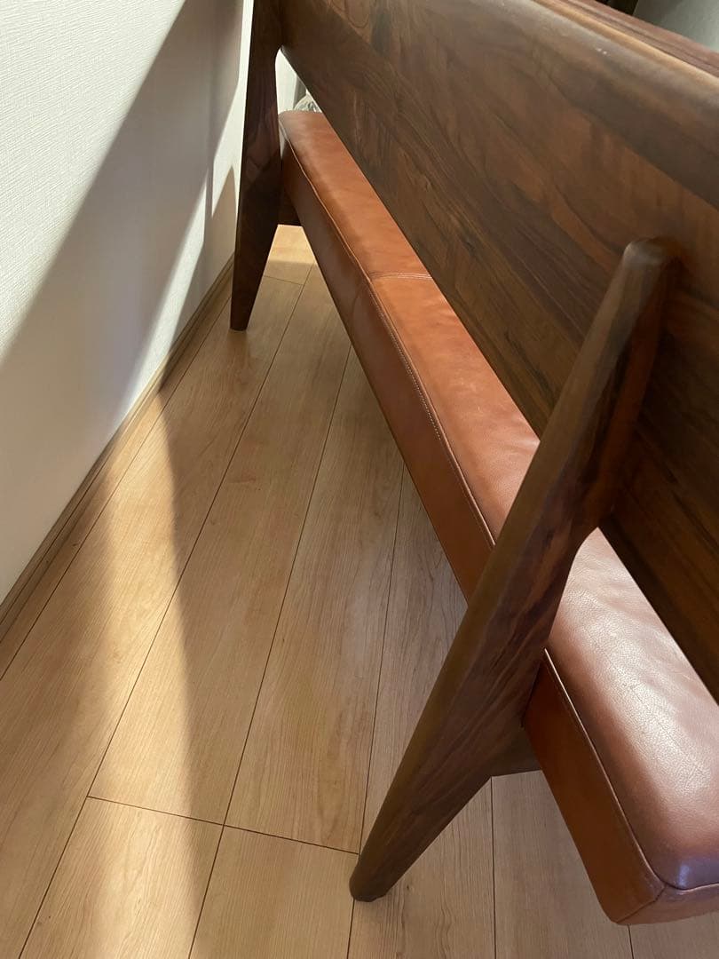 SHIGIYAMAシギヤマ 岩倉榮利YUZUシリーズ 2人掛けLDチェア 革張り