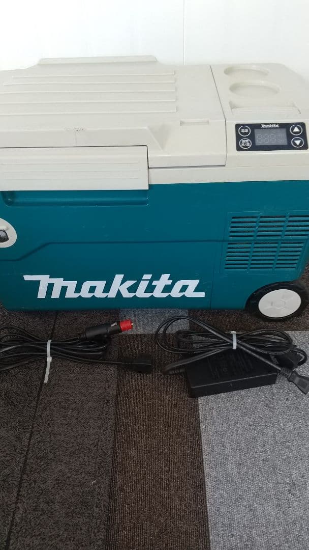 マキタ充電式保冷温庫CW180D 20L