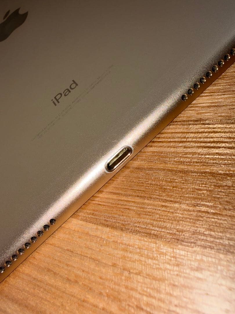 iPad pro10.5 A1709 ゴールド cellular 64GB