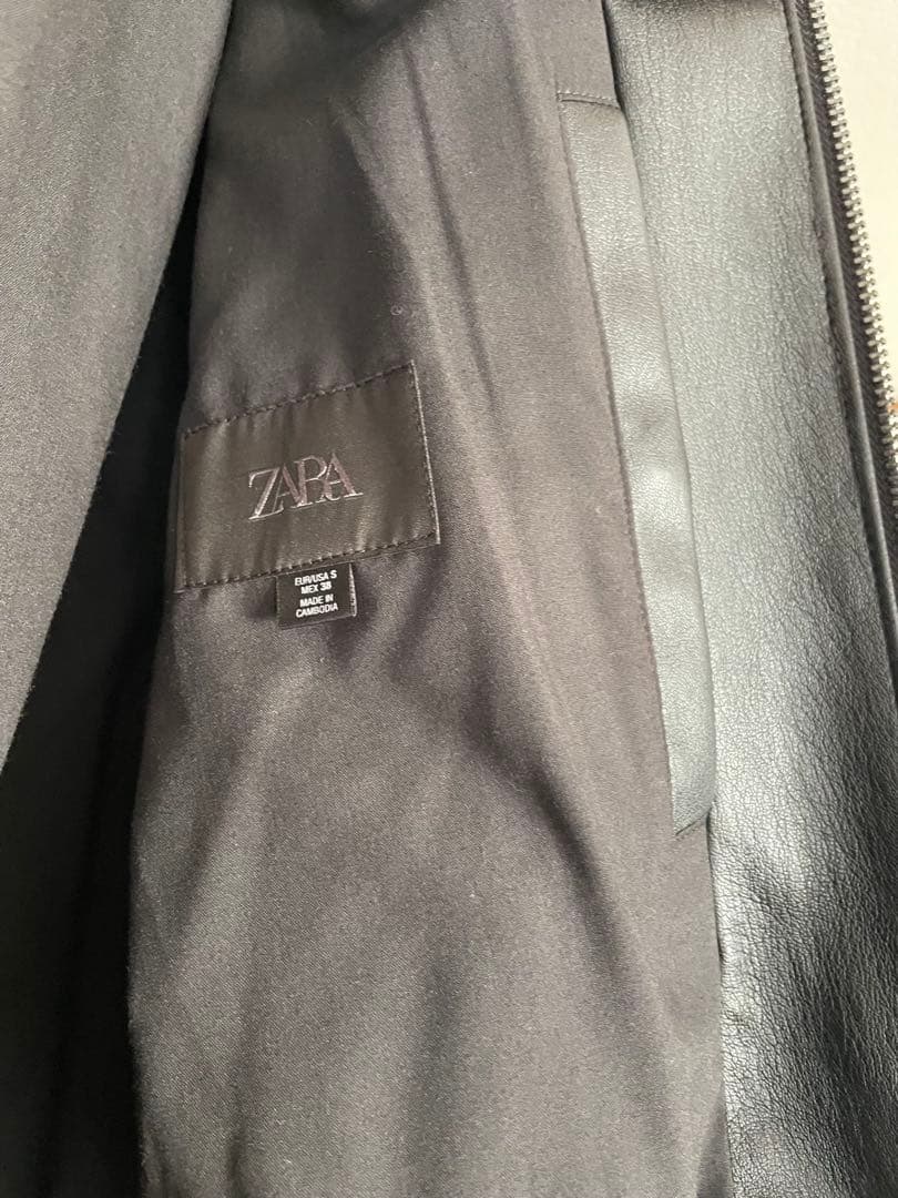 フェイク　レザー　ボンバージャケット