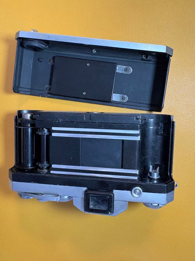 Nikon ニコン F アイレベル富士山マーク　644m万番