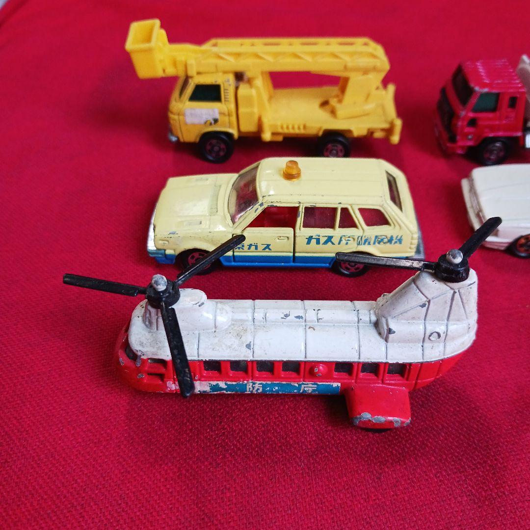 トミカ ミニカーセット　7台　中古