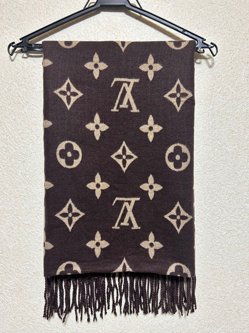 ヴィトンマフラー