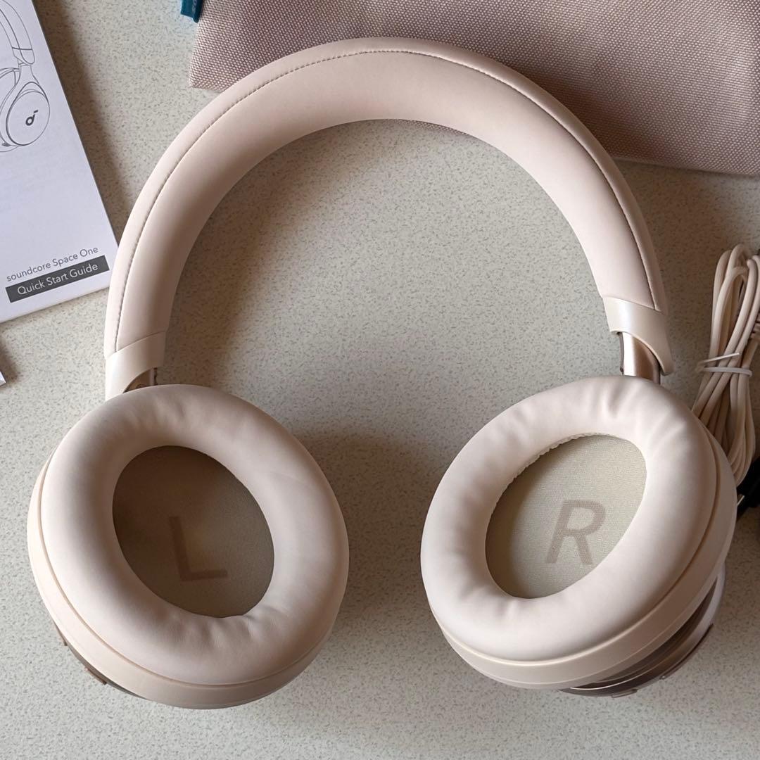 ANKER soundcore ワイヤレスヘッドホン ホワイト