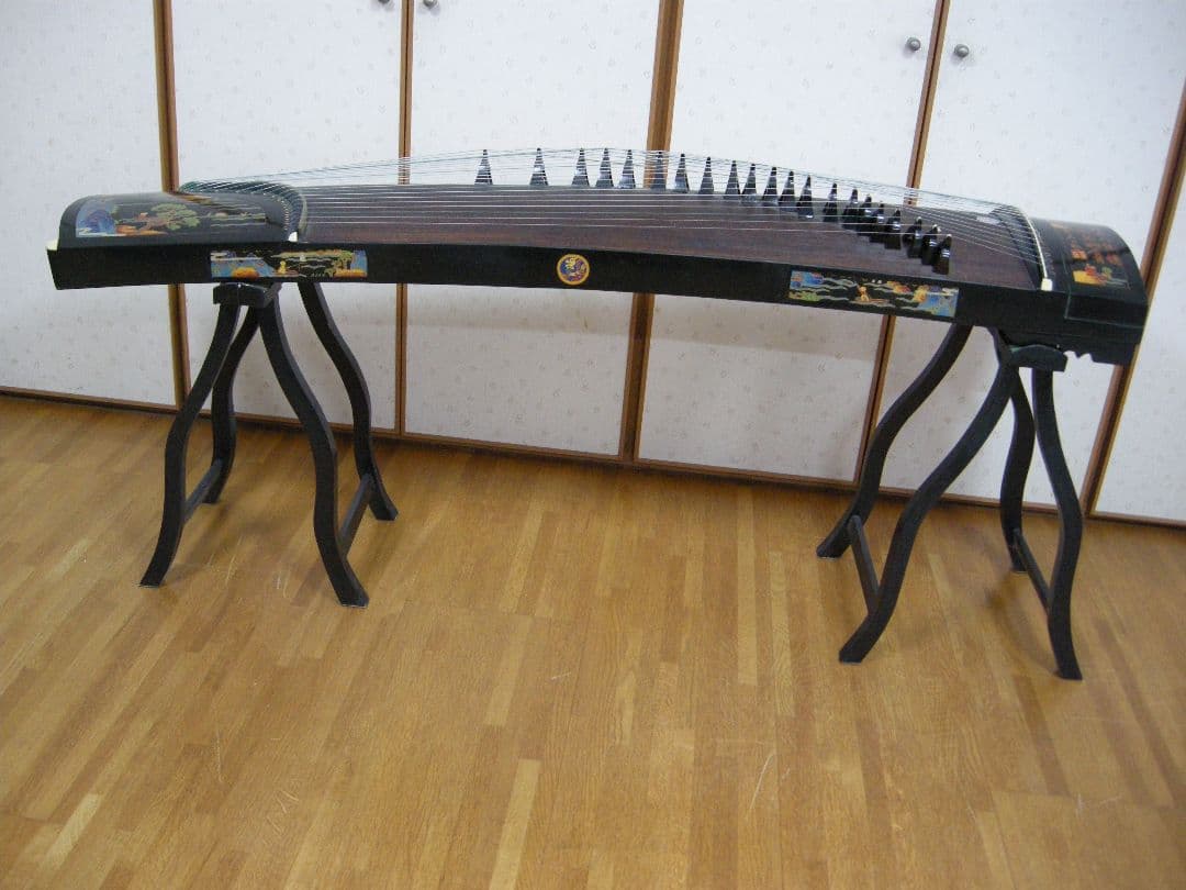 中国21弦古筝 王天一(国家一級作曲家)名入り