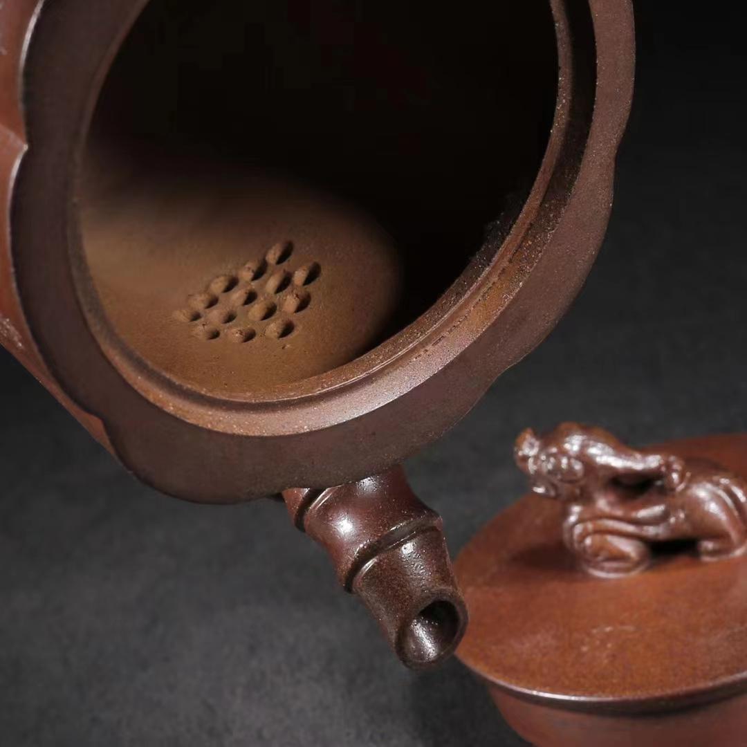 中国古美術・原鉱底槽清泥龍騰盛世紋急須・紫砂壺・底款:朱可心紋・朱泥・急須・茶壺