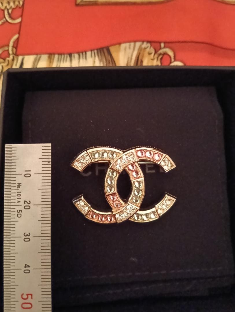 CHANEL ダブルCロゴブローチ