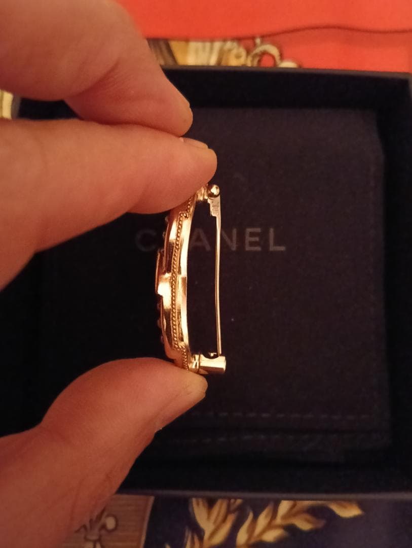 CHANEL ダブルCロゴブローチ