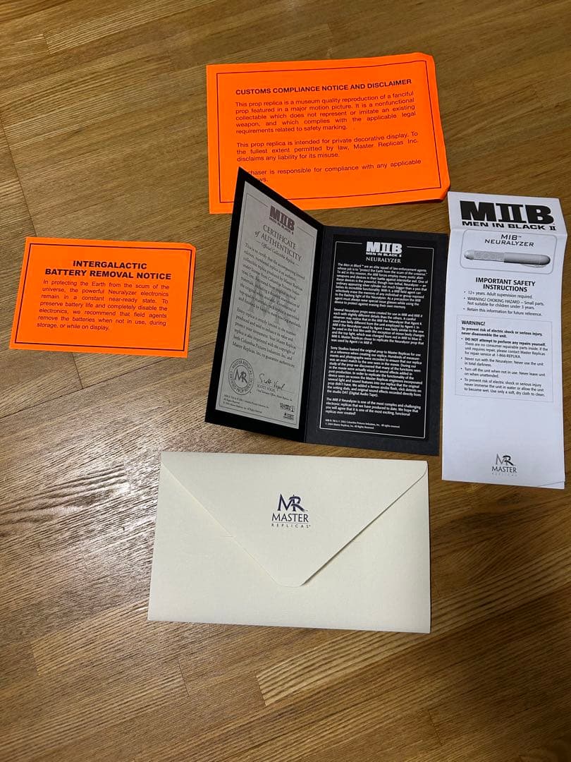 ち*ぶ様 メン・イン・ブラック ニューラライザー