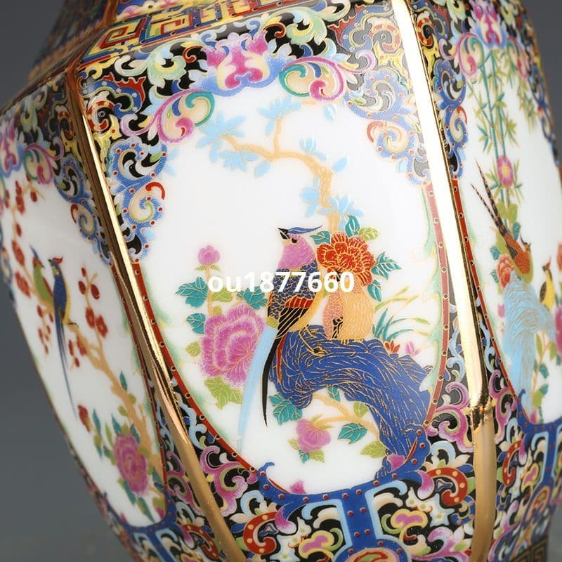 景徳鎮 陶磁器 乾隆琺瑯彩六方瓶 装飾品 現代工芸品 美術品 置物