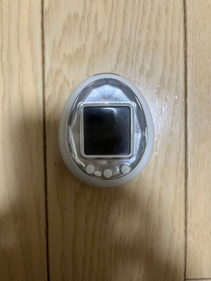 たまごっちID ホワイト