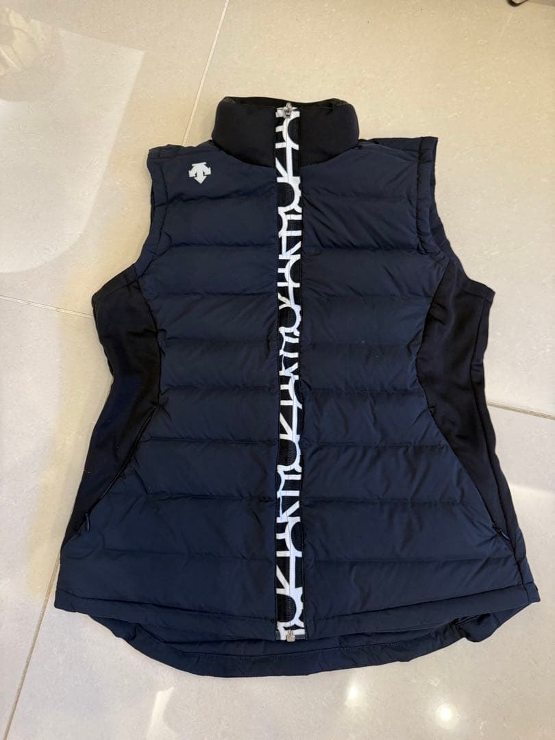 DESCENTE GOLF レディース ベスト Lブラック