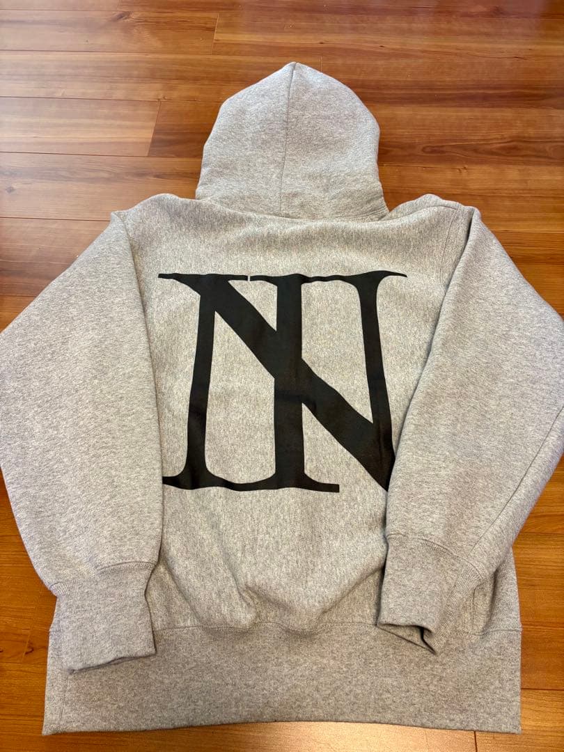 【THE BONEZ】I'm not your King フーディー グレーM