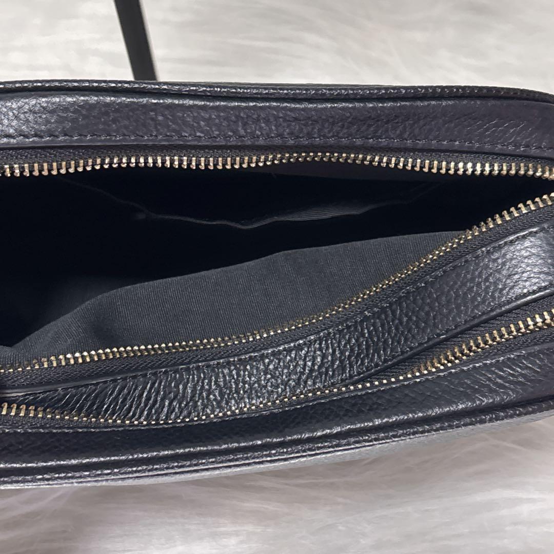 COACH ブラックレザー ショルダーバッグ カメラバッグ 金チェーンショルダー