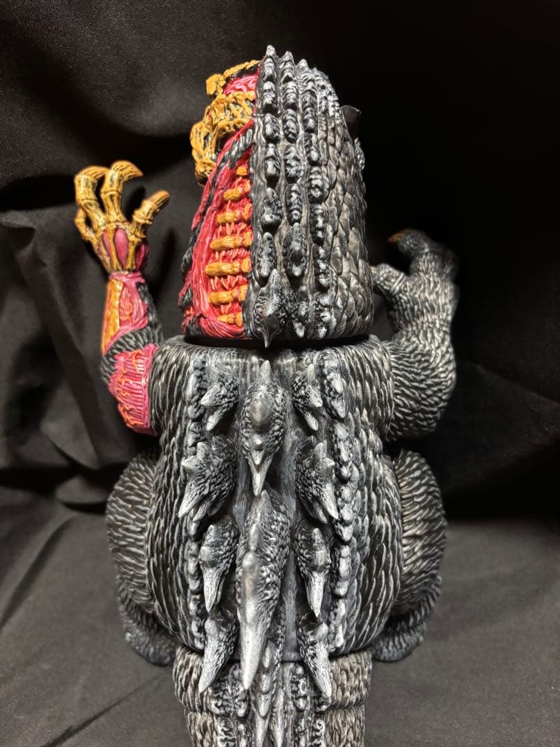 MONDO x JAMES GROMAN ゴジラ