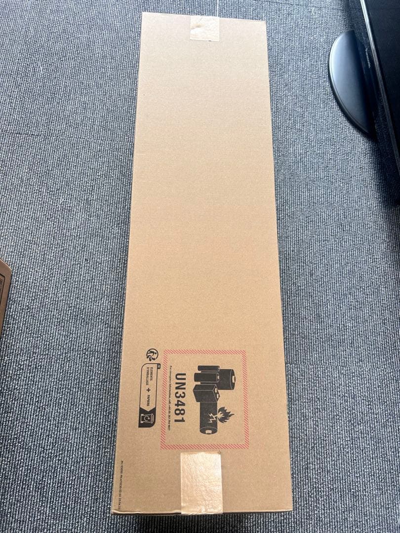 【新品】ダイソン Dyson WashG1 水拭き掃除機 dyson WR01