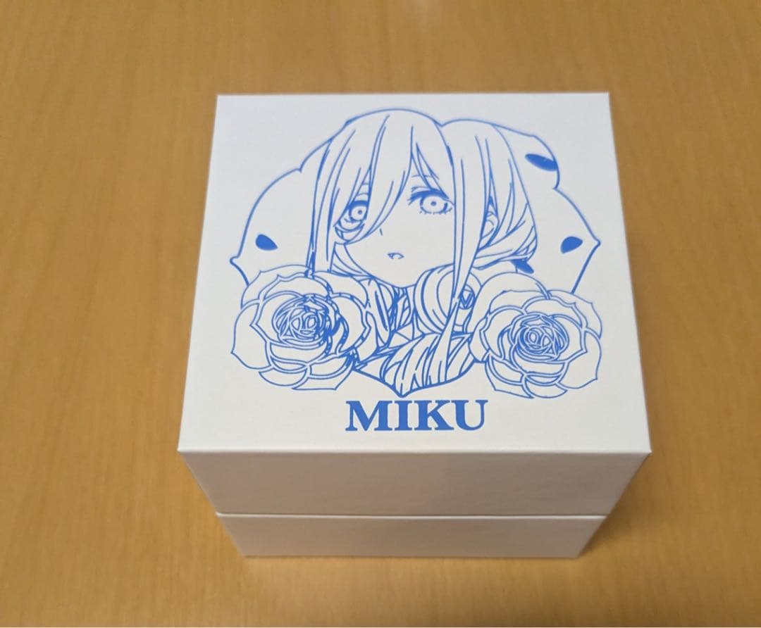 五等分の花嫁 中野三玖 コラボ腕時計 限定モデル 公式グッズ MIKU