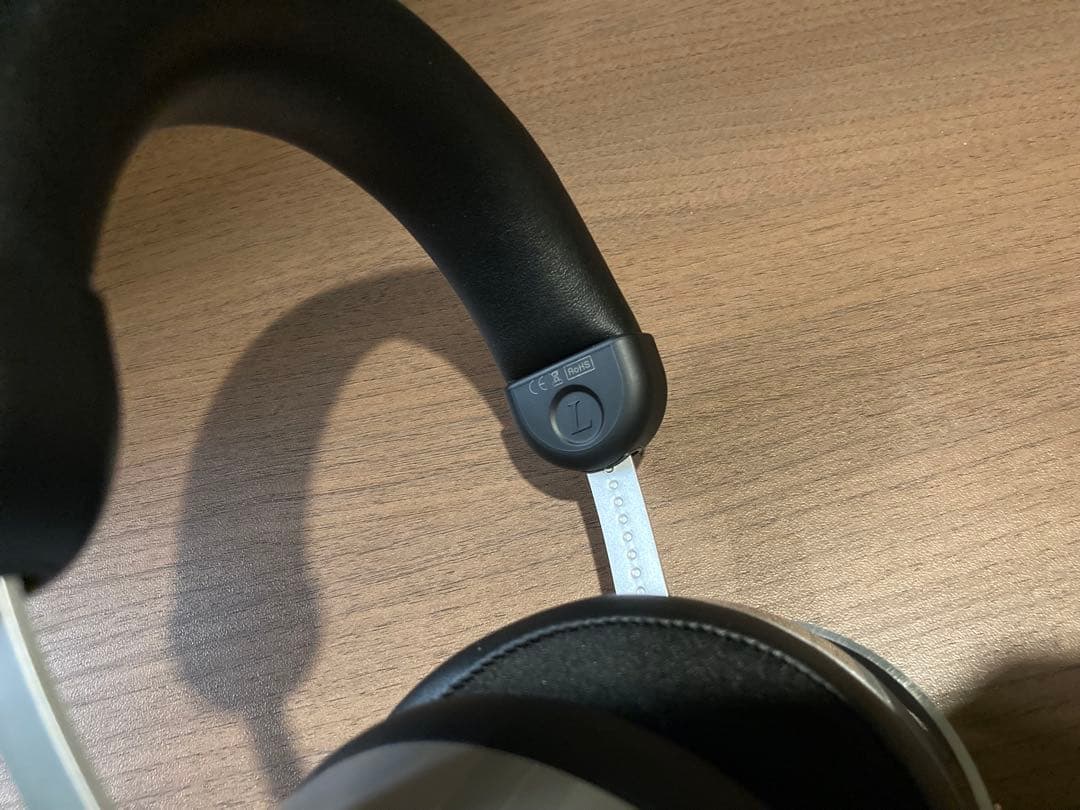 ヘッドホン HIFIMAN HE400se