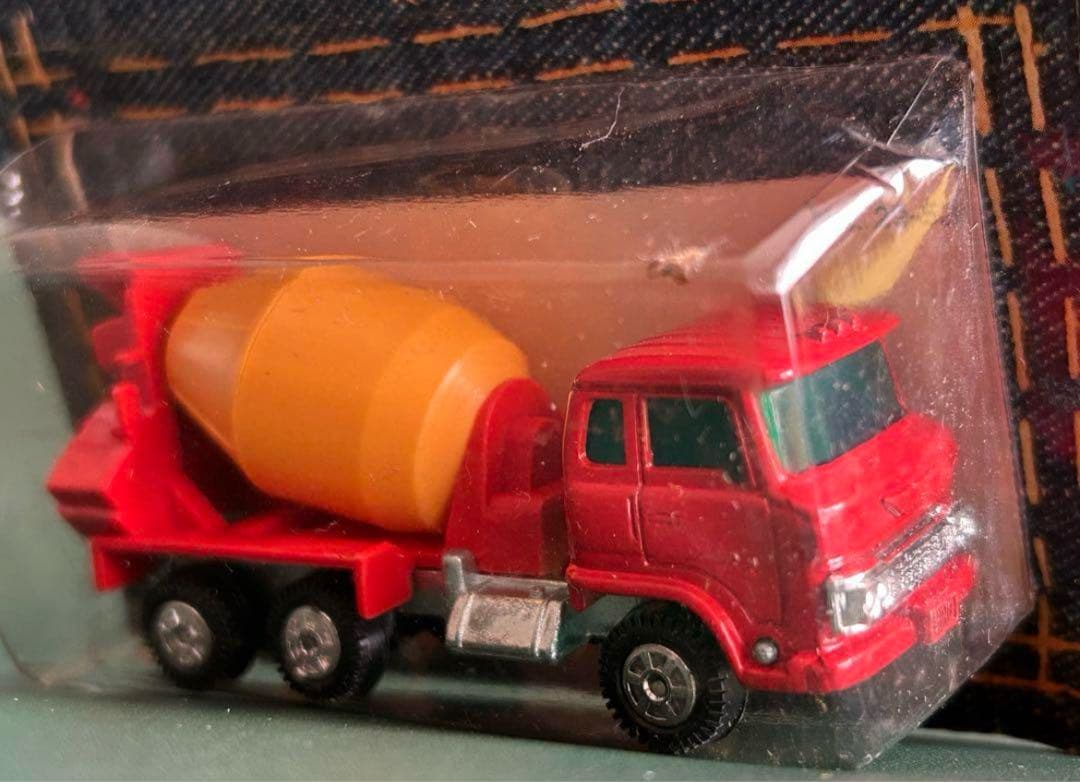 日本製 トミカ Pocket Cars ミキサー車 2台セット