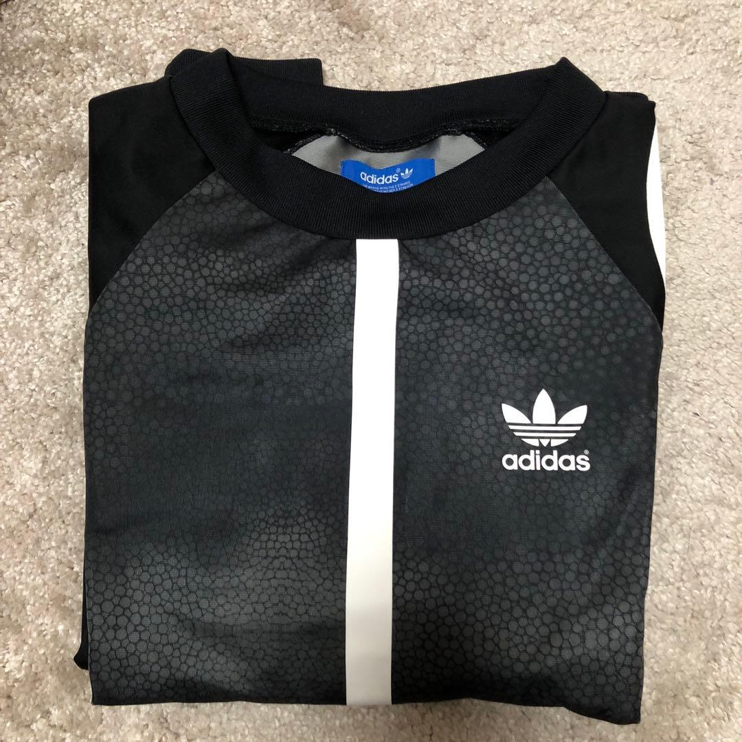 少年忍者　内村颯太　私服　着用モデル　adidas トレーナー　スウェット