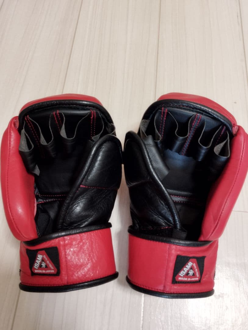 ISAMI 赤 レザー ボクシンググローブ オープンフィンガー　フリーサイズ