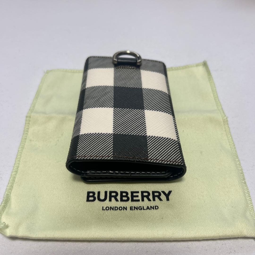 k*h様 【定価34100】BURBERRY キーケースストライプ　新品未使用