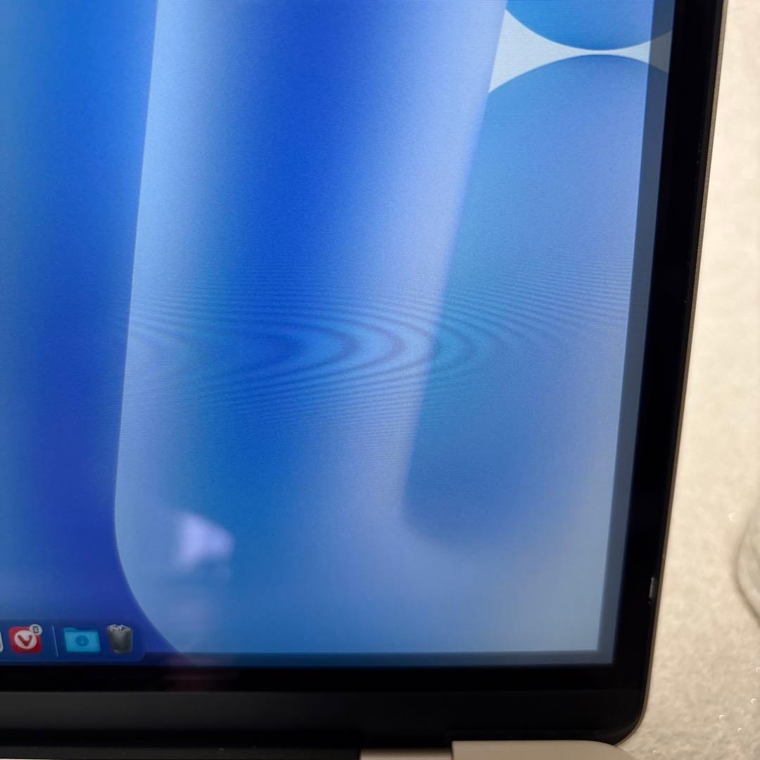 MacBook Air M2 ケース付き