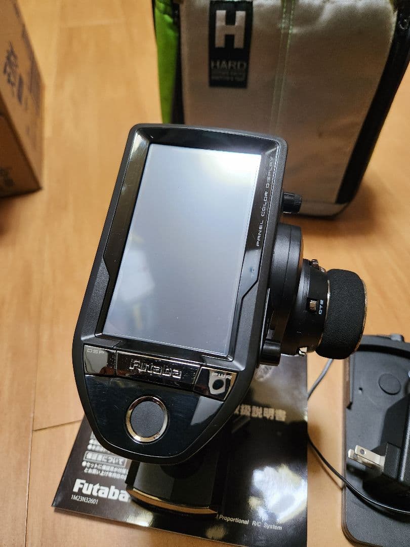 フタバ　プロポ　7PX ワイヤレス充電　バック