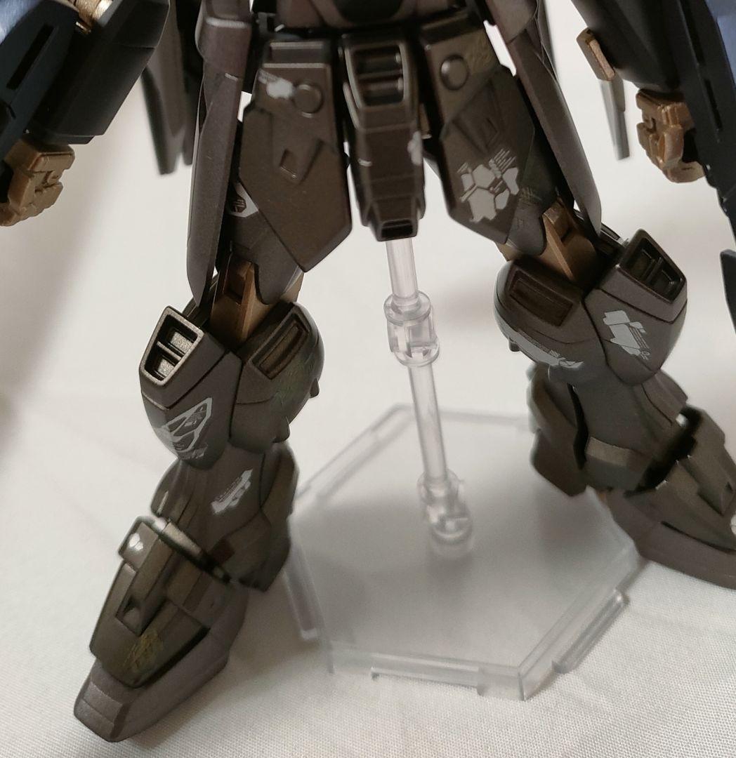 ガンプラ 塗装済完成品 HGAC 1/144 ウイングガンダムゼロ