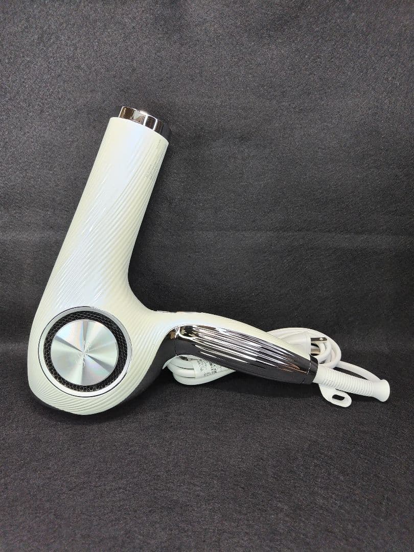 リファ ビューテック ドライヤー RE-AJ02A ホワイト