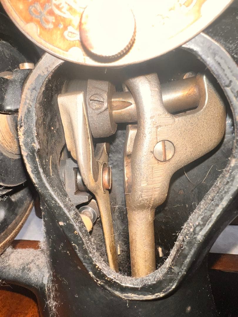 166 USAアンティーク 1916年　SINGERシンガーミシン　手回しミシン