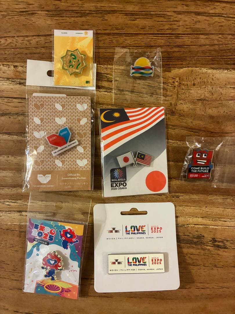 関西万博　ピンバッジ7個セット