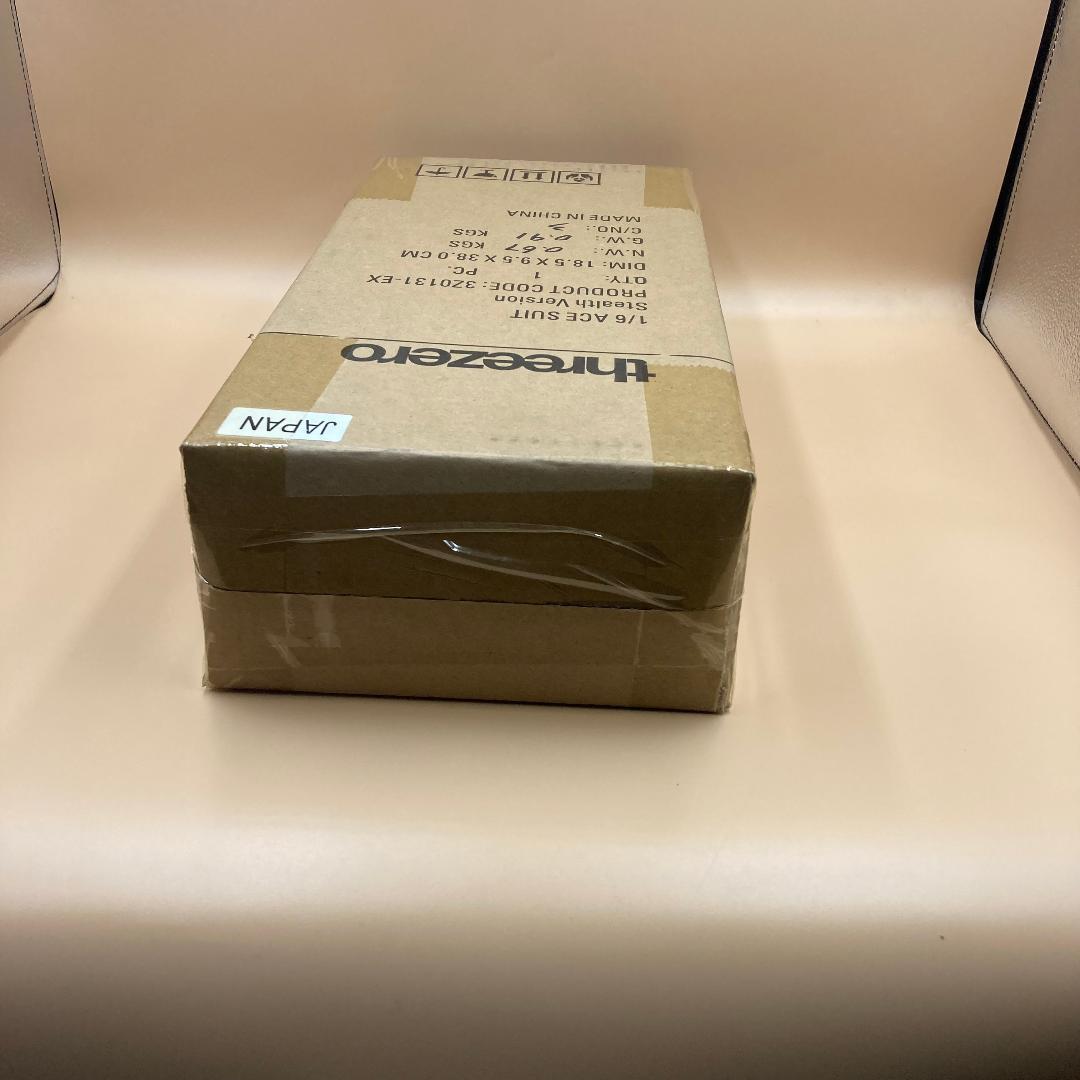 特撮 1/6 ACE SUIT Stealth Version ULTRAMAN