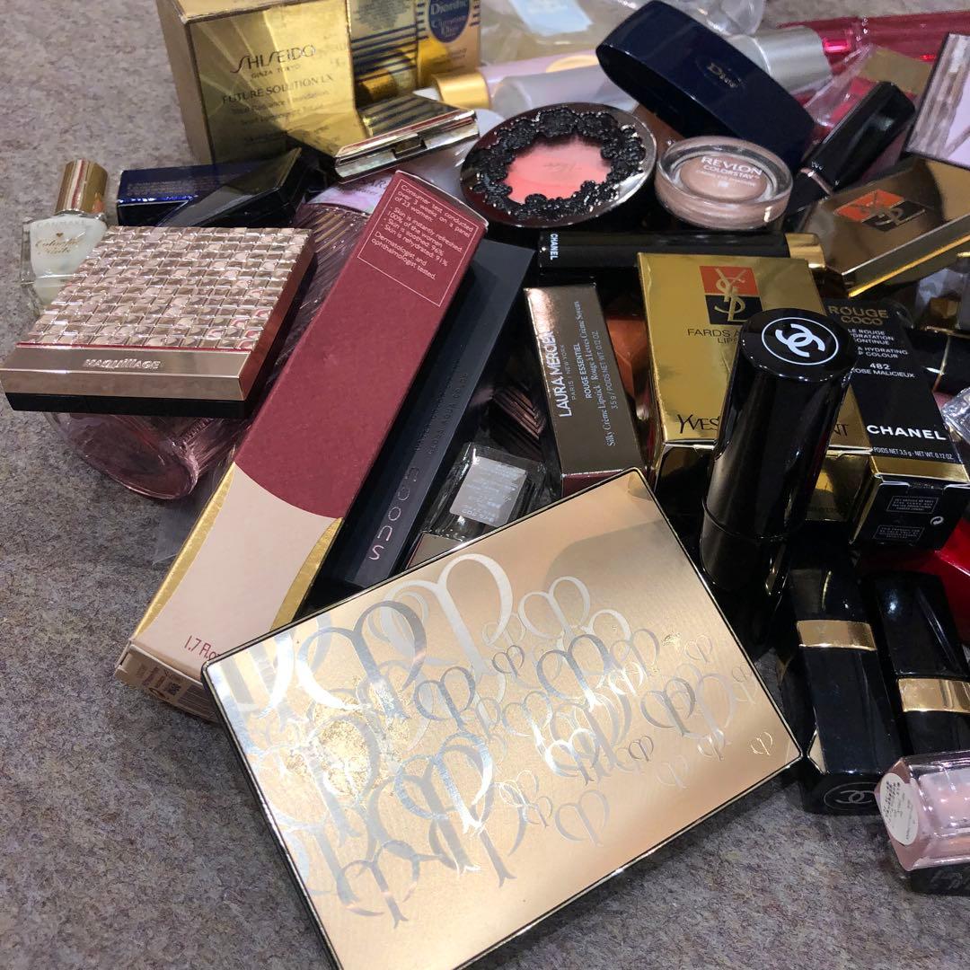 コスメまとめ　約60点　スック　　クレドポーボーテ他