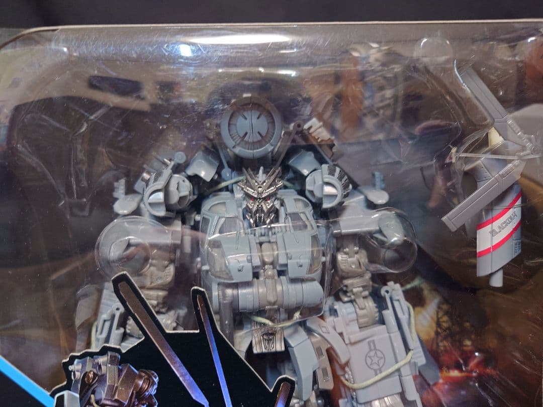 トランスフォーマー スタジオシリーズ ブラックアウト SS-08 タカラトミー