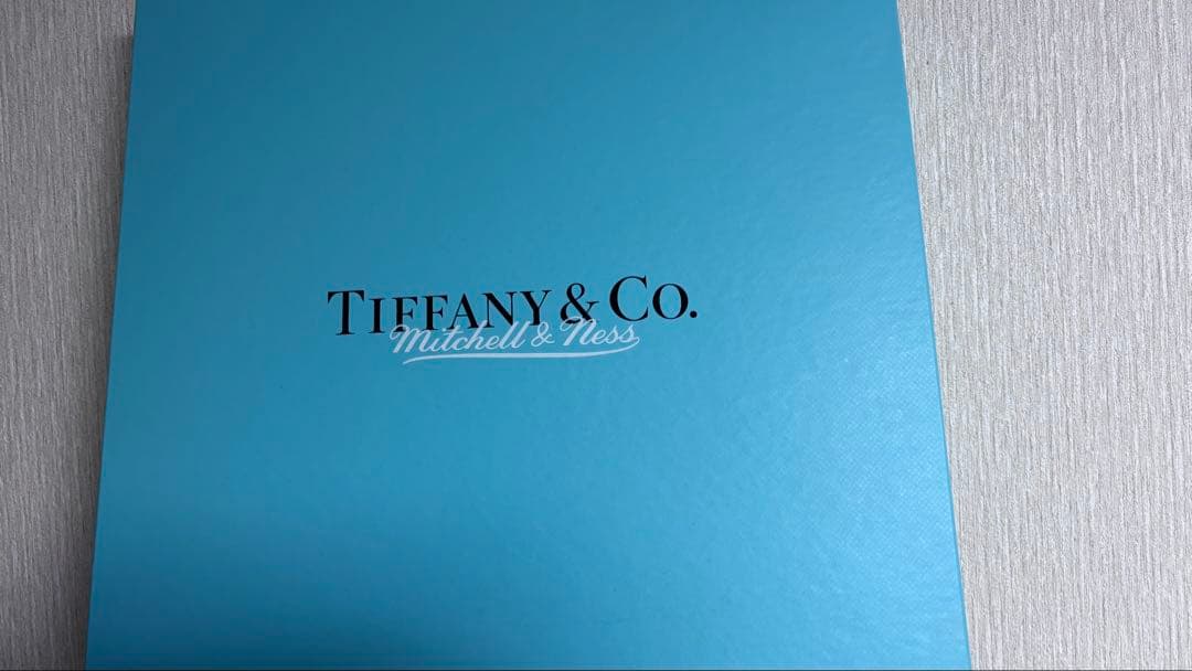 Tiffany & Co. Mitchell & Ness Tシャツ 57