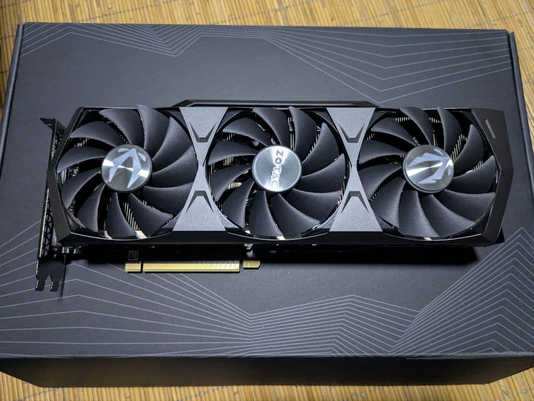 グラフィックボード・グラボ・ビデオカード ZOTACGAMING GEFORCERTX 3080Ti TrinityOC