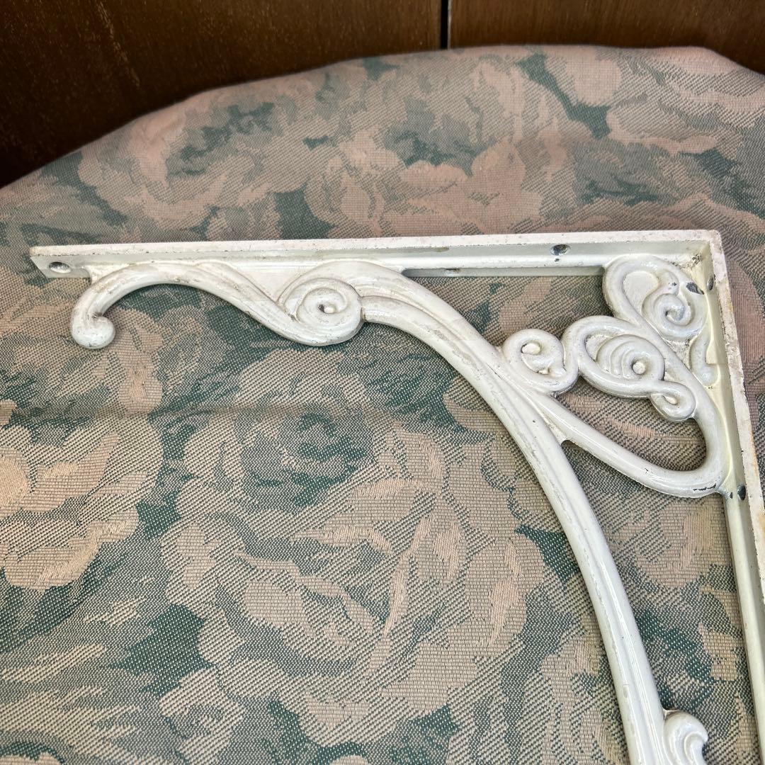 貴重アンティーク エレガントなアイアンブラケット/棚受け/ハンギング アイボリー