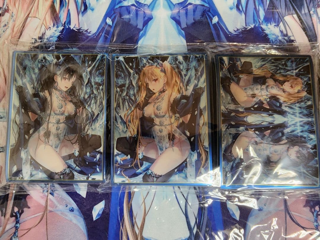 光崎　ロイヤルアイシング　スリーブプレイマット