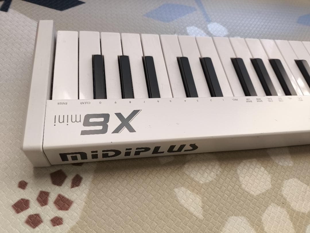 midiplus x6 mini ミニ鍵盤61鍵IMIDIキーボード（ジャンク）