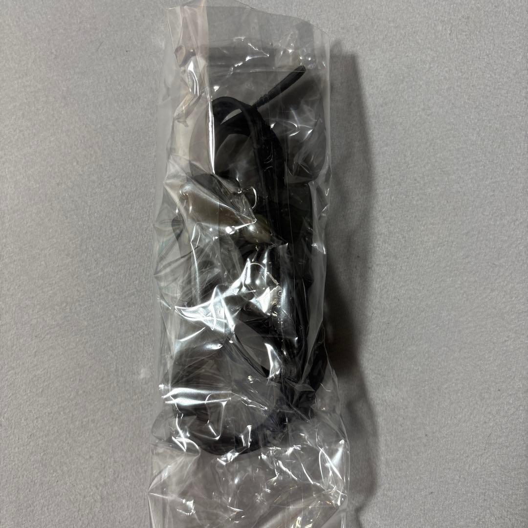 pium バニティバッグ　black