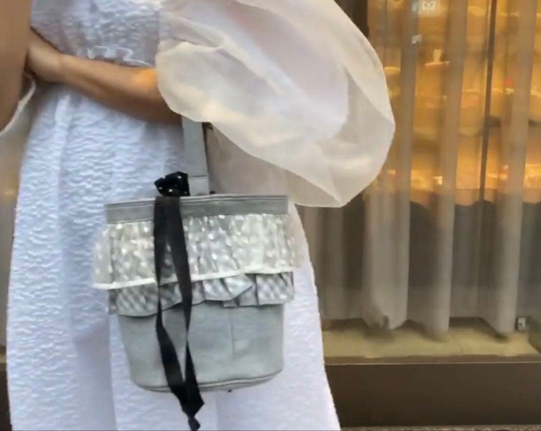 セツコサジテール ピクニック グレー レースフリル