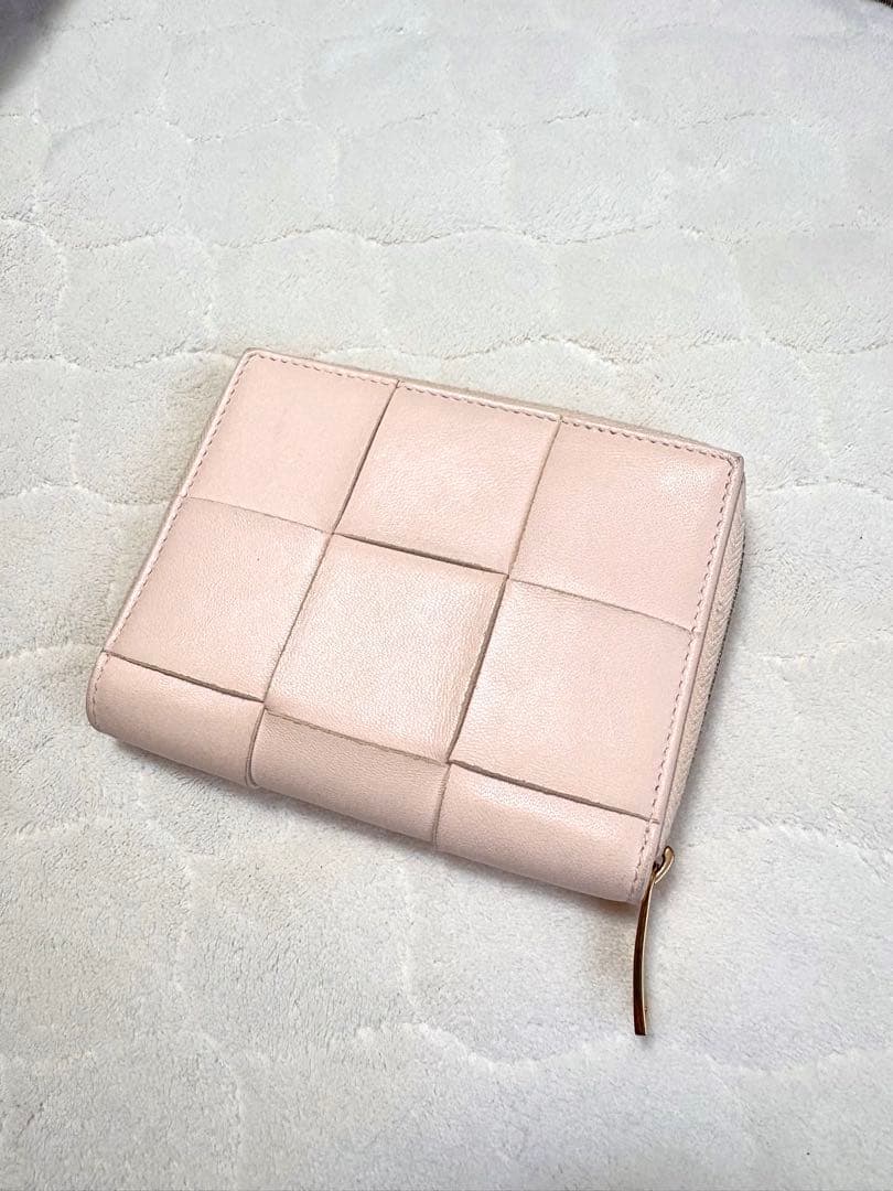 Bottega Veneta 二つ折り財布 ピンク 保存袋付き
