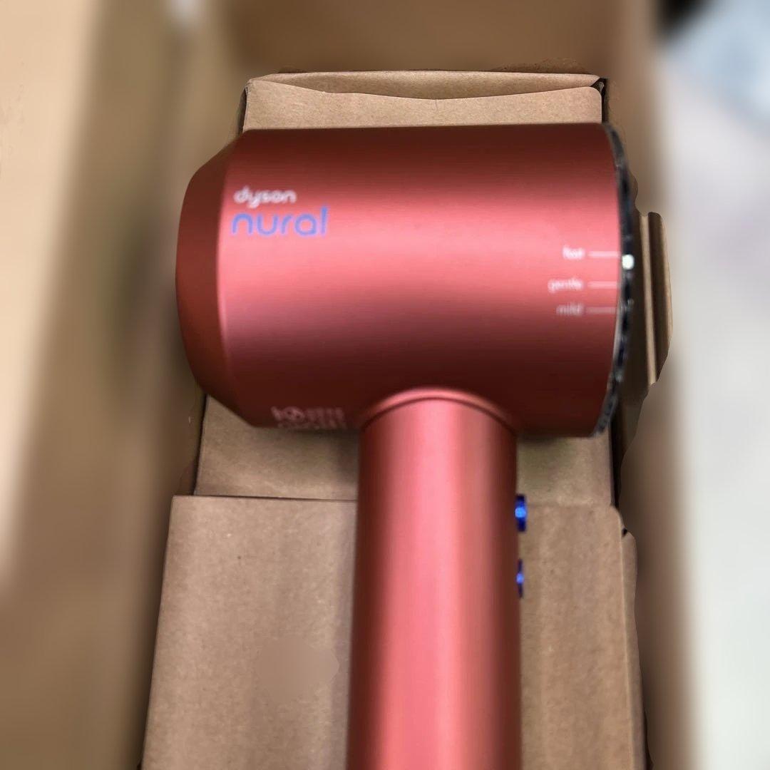 7033 【美品】Dyson ダイソン HD16 SBP ヘアドライヤー