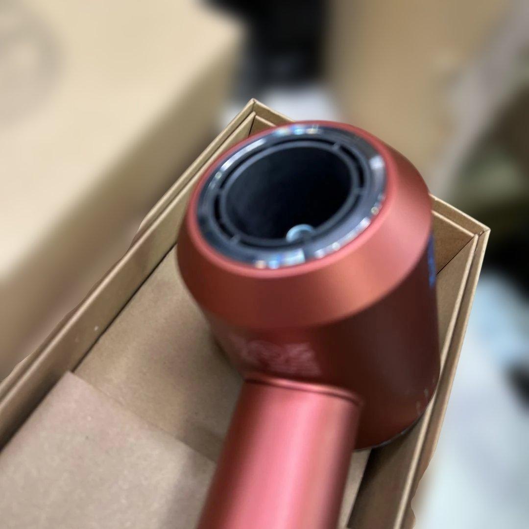 7033 【美品】Dyson ダイソン HD16 SBP ヘアドライヤー