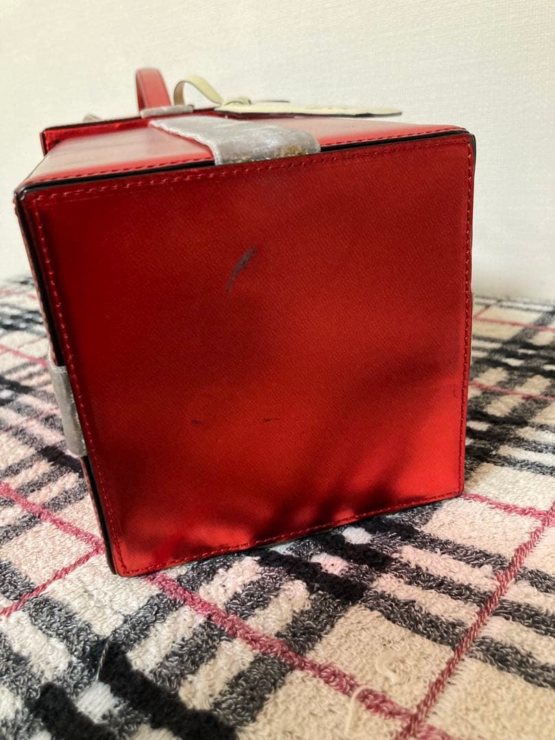 モスキーノ　ハンドバック