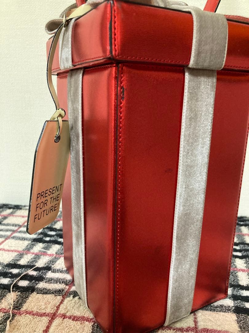 モスキーノ　ハンドバック