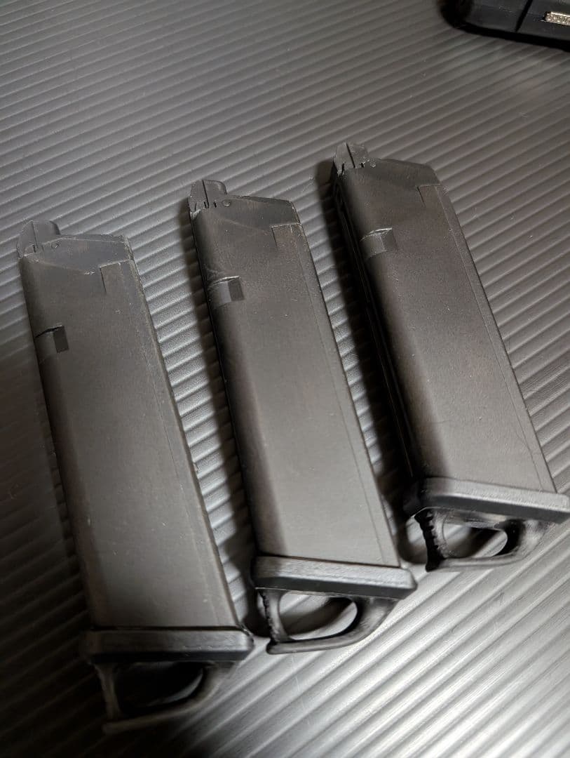 東京マルイ グロック17GEN3 マガジン3個付き まあまあ美品