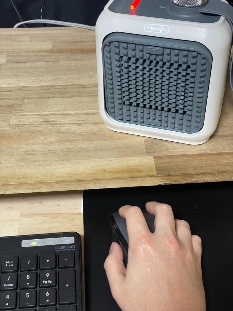 De'Longhi (デロンギ) ファンヒーター カプスーラデスク HFX1po