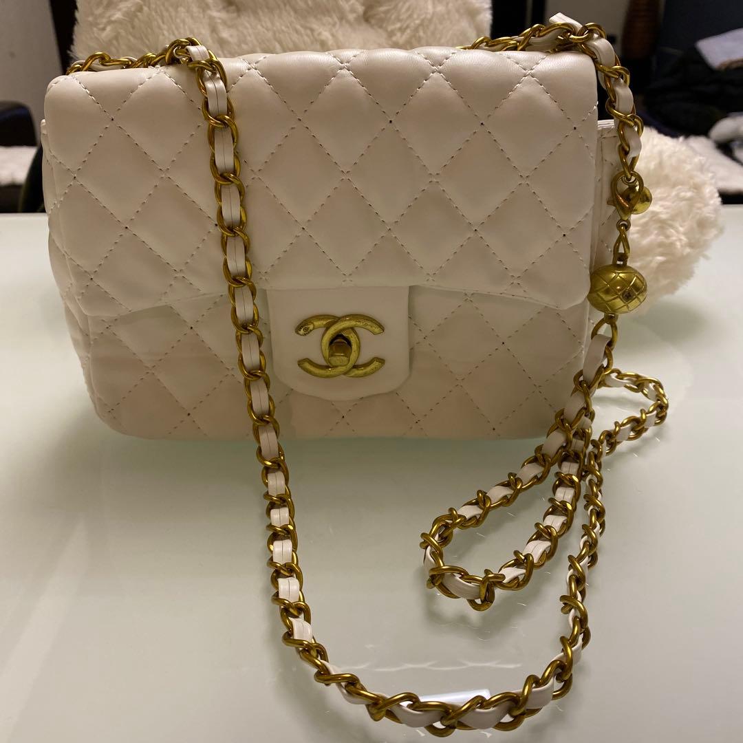 CHANEL ショルダーバッグ ホワイト　ノベルティ